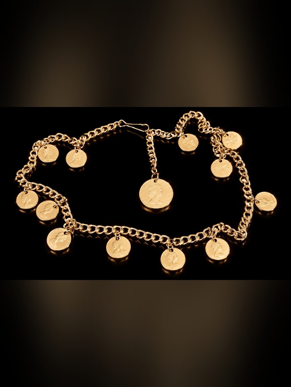 Vintage 80s Queen Elizabeth II Gold Tone Coin Charm Chain Belt XS-M